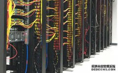 低價(jià)虛擬主機(jī)|如何選擇在線美國(guó)站群服務(wù)器？